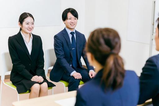 就活で後悔しないために！ミラドライによる脇汗・ワキガの効果・デメリットとベストな時期のサムネイル